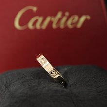 Lade das Bild in den Galerie-Viewer, Cartier Love Ring in 18KT Rosegold mit Cartier Box &amp; Papiere in Gr. 56
